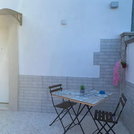 La Dependance Al Piccolo Borgo Crispiano